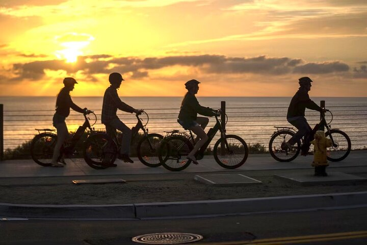 Luxury Guided Electric Bike Tour to Downtown Encinitas - Photo 1 of 11